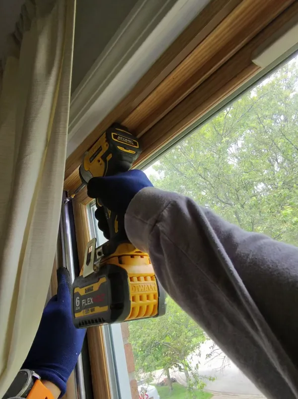 window repair service