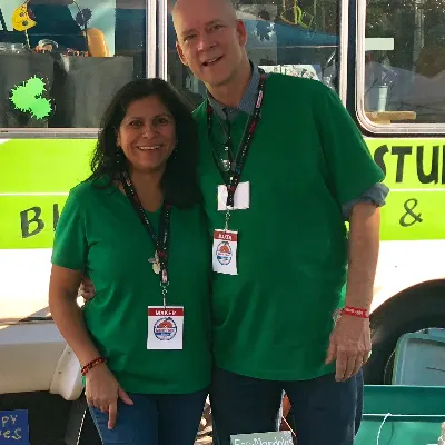 Vamos Chicos & The Eco Arts Bus