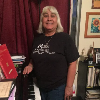 Curtis Private Piano Instruction
