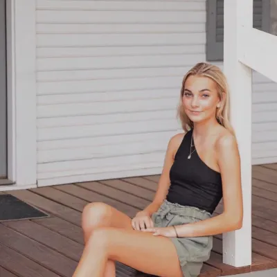 Fallon Rives