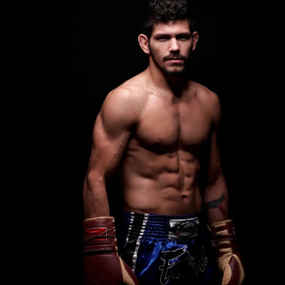 Leandro Gomes