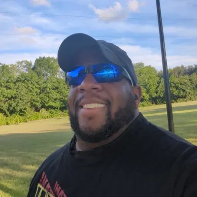 @downdownkick- Football & Track & Field
