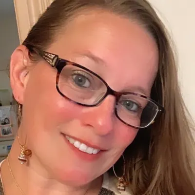 Angela E