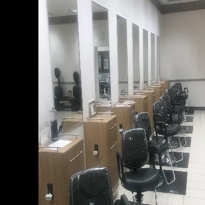 In Style JC. Penney Salon At Meryerland Plaza