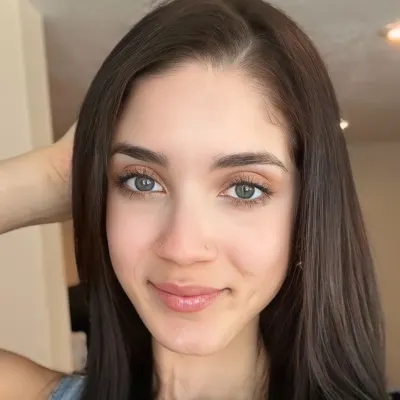 Teresa Guzman