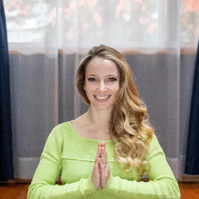 Luminaire School Of Yoga