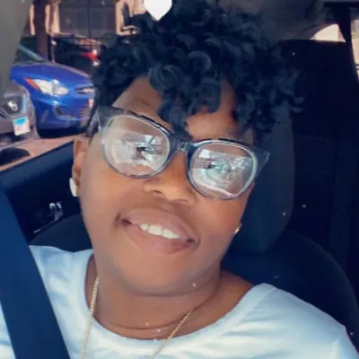 Carlisa’s Fabulous Treats And Moore Llc