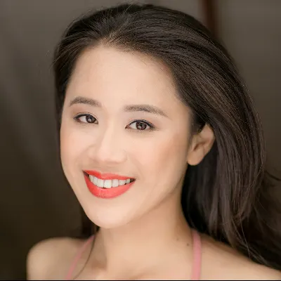 Bilingual Acting Instructor Yanzi Ding