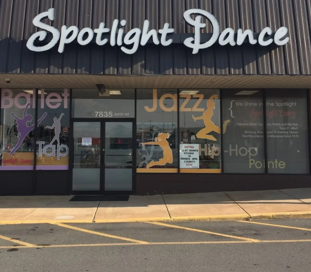 Spotlight Dance
