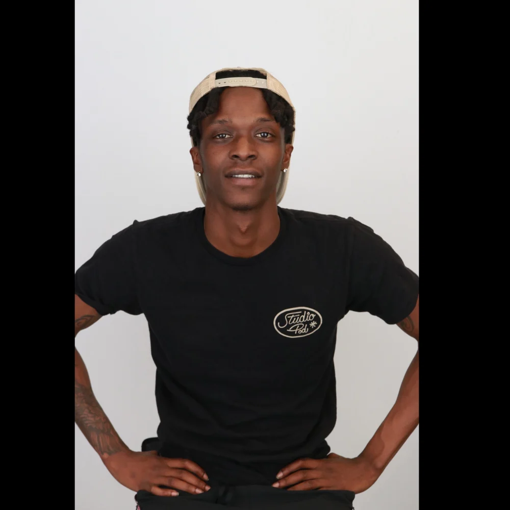 Juston Thompson Photos