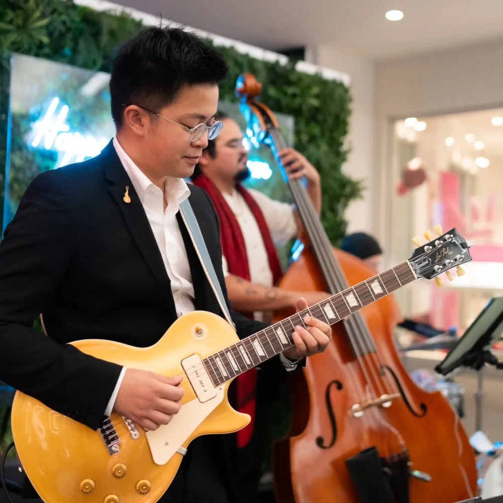 Nico Miguel Guitar