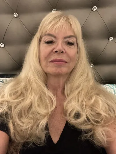 Angela Miller
