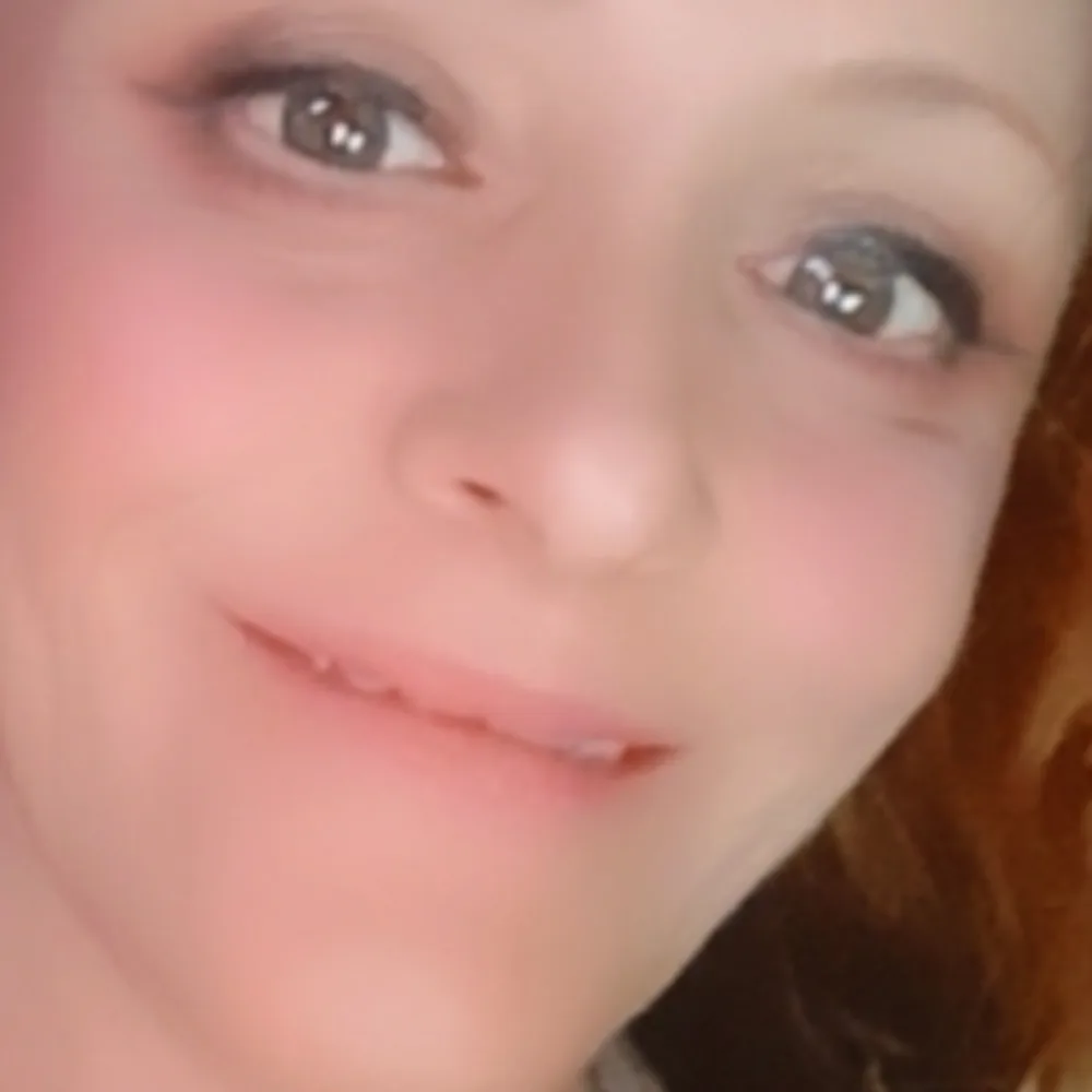 KAREN'S UNIQUE TOUCH