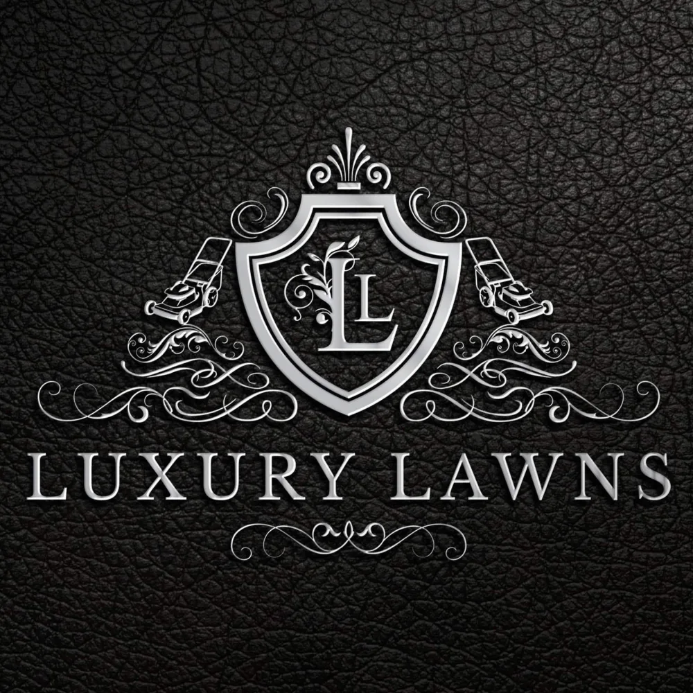 LUXURY LAWNS MN