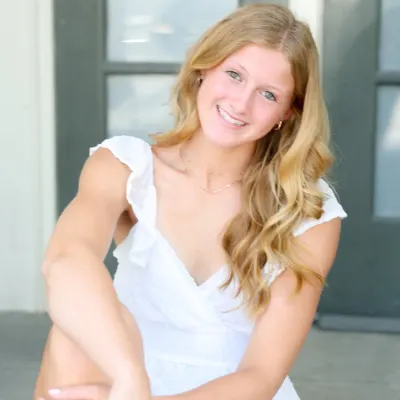 Savanah Laurenty