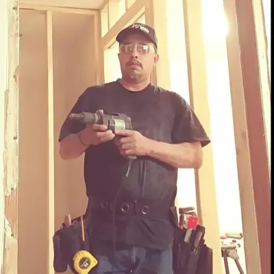 Handyman On The Loose
