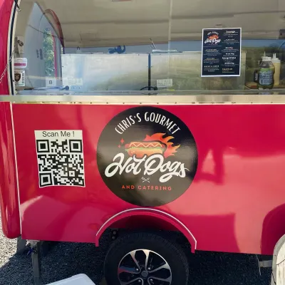 Chris' Gourmethotdogs And Catering