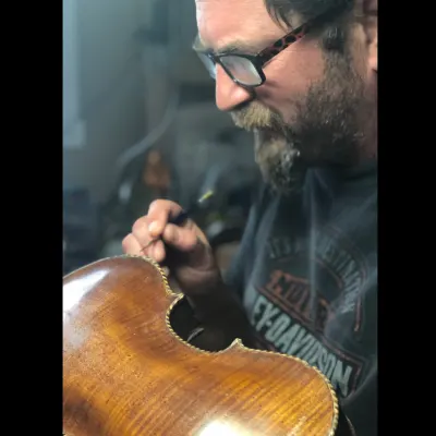 Jade J Schulz Violins