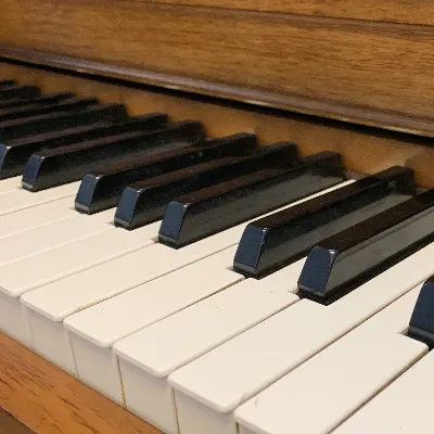 Ashly Piano Crafts