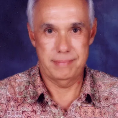Raymond L. Gonzalez, Tutor In Spanish, English And Math