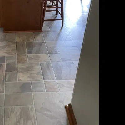 BIG LUCKYS CLEANING COMPANY
