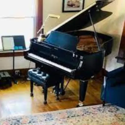 Yuki Mikle Piano Studio