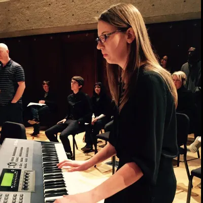 Evelyn Teaches Piano