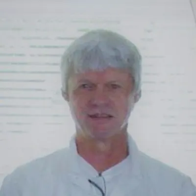 COACH W. TENNIS