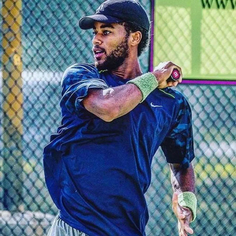Holt Tennis