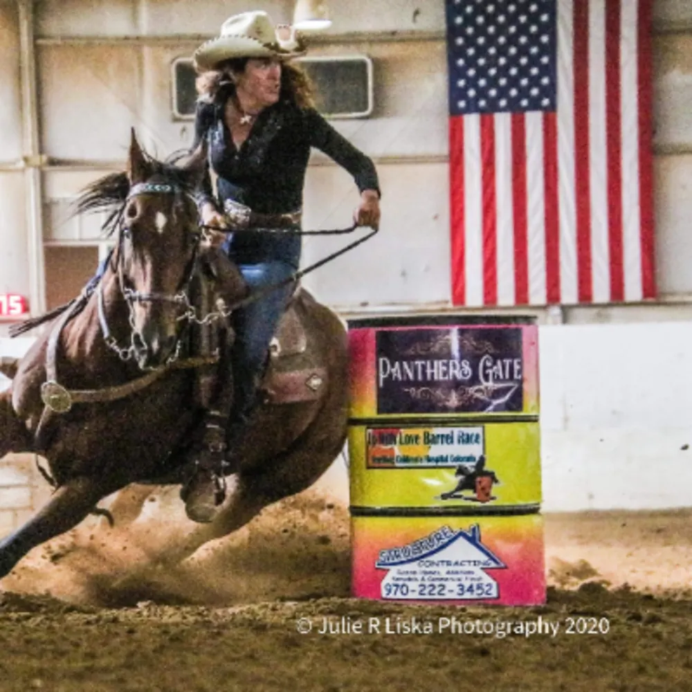 BARREL RACE WITH MARTI