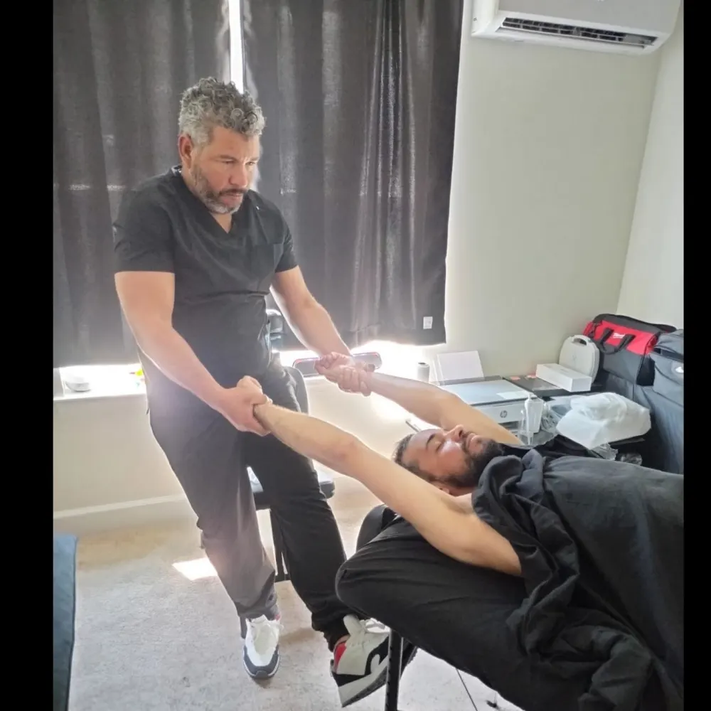 Massage & Therapy By Raulito