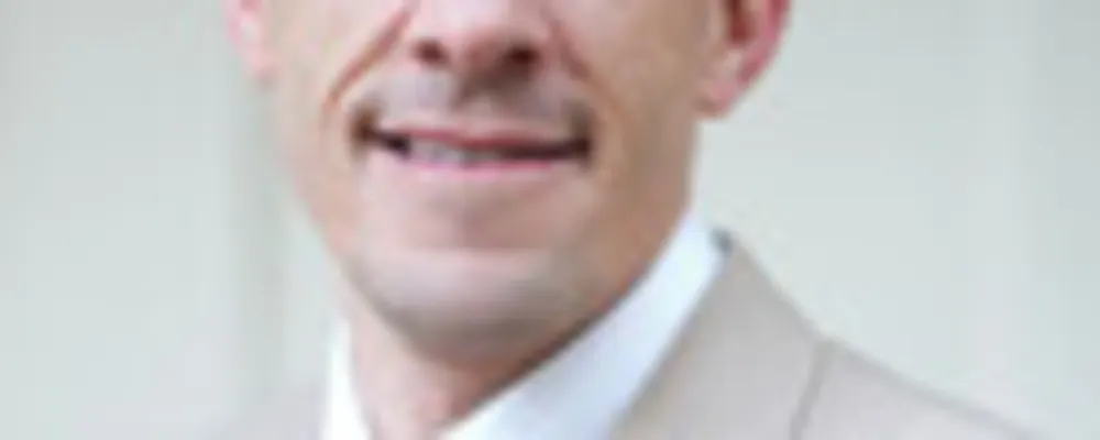 Benjamin D Knaupp