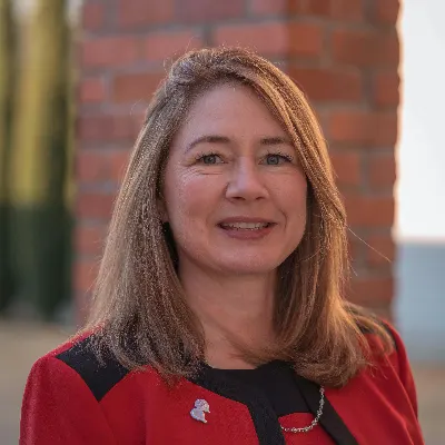 Debbie Souza, REALTOR®️ RE/MAX Gold