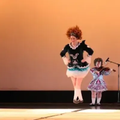 Isle Of Erin Irish Dance