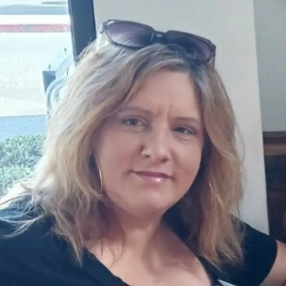 Anna Rollins