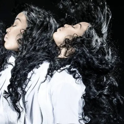 Raven’Nicole  Hair Society