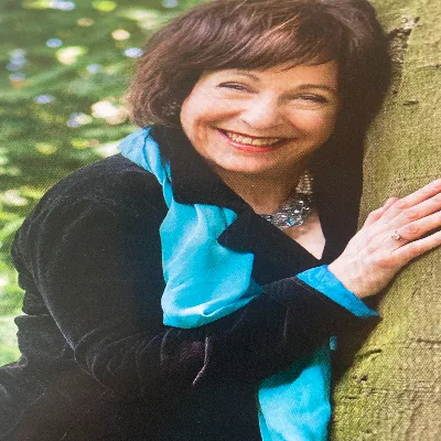 Stephanie Friede