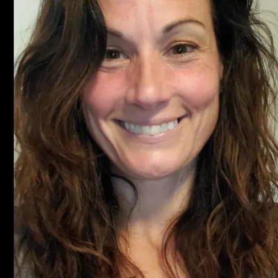 Mom's Who Clean 
