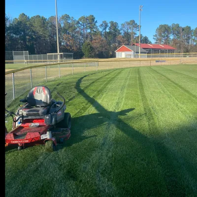 Magic Lawn Care & More Llc