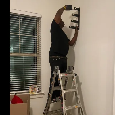 Tee Bee Moving