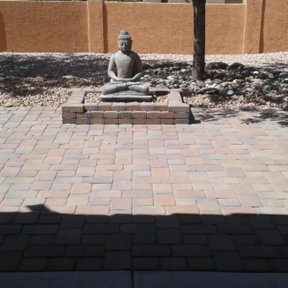 Valencia Landscapingand Tree Service