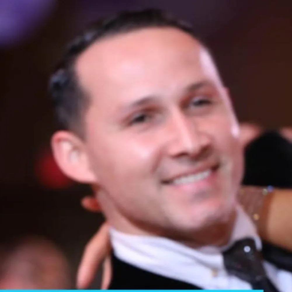 Dance With Luis