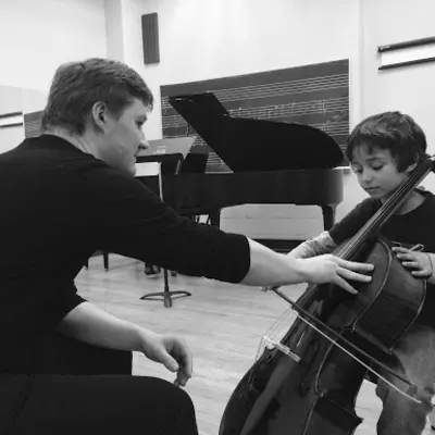 Cello Lessons - Ignacy’s Cello Studio