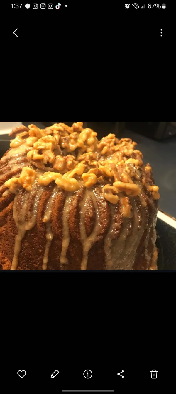 Sweet Potato Poundcake w/a Walnut Praline Caramel topping 