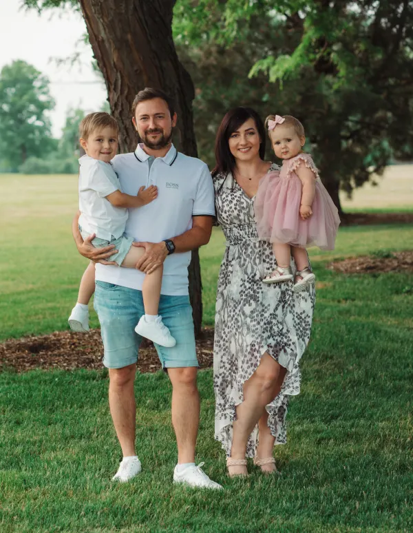 Family of four portrait, outdoor session