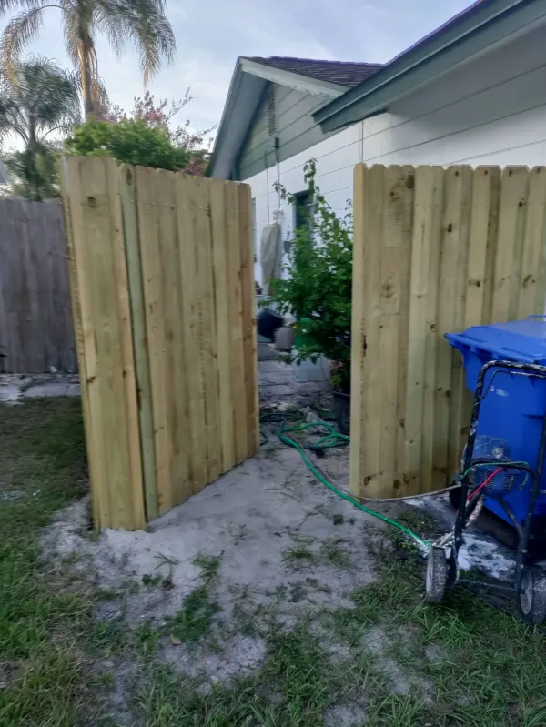 Fence gate installation 