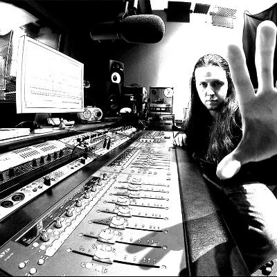 Shine On Studio