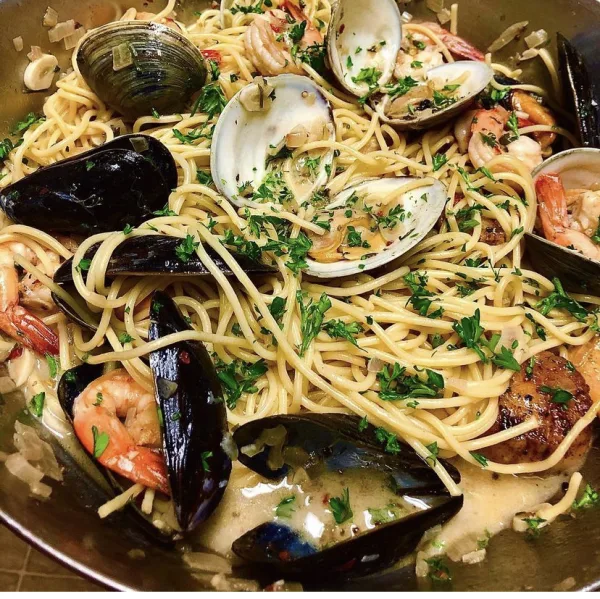 Seafood pasta