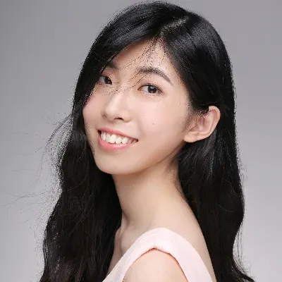 Jingfang Huang Pianist