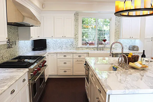 White shaker cabinets